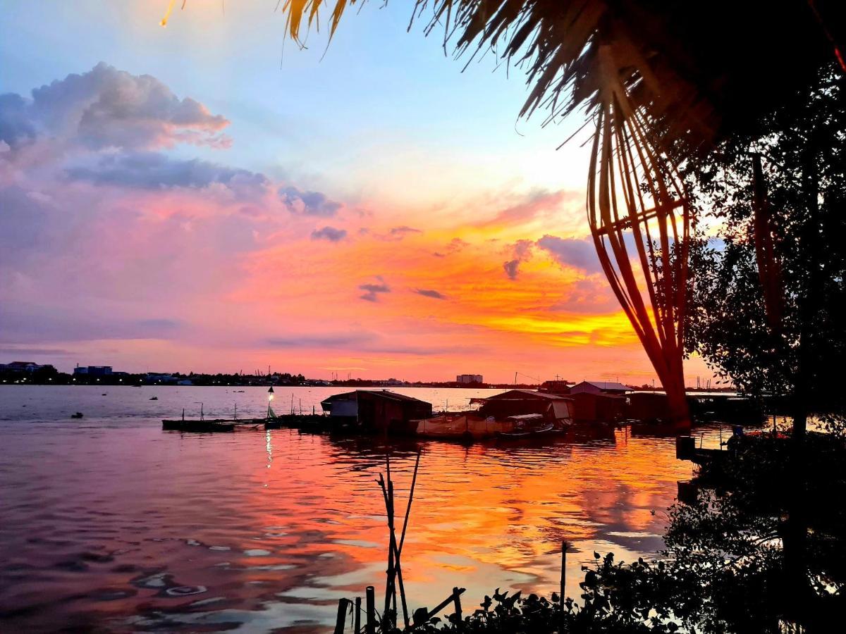 Mekong Riverside Homestay หวินห์ลอง ภายนอก รูปภาพ