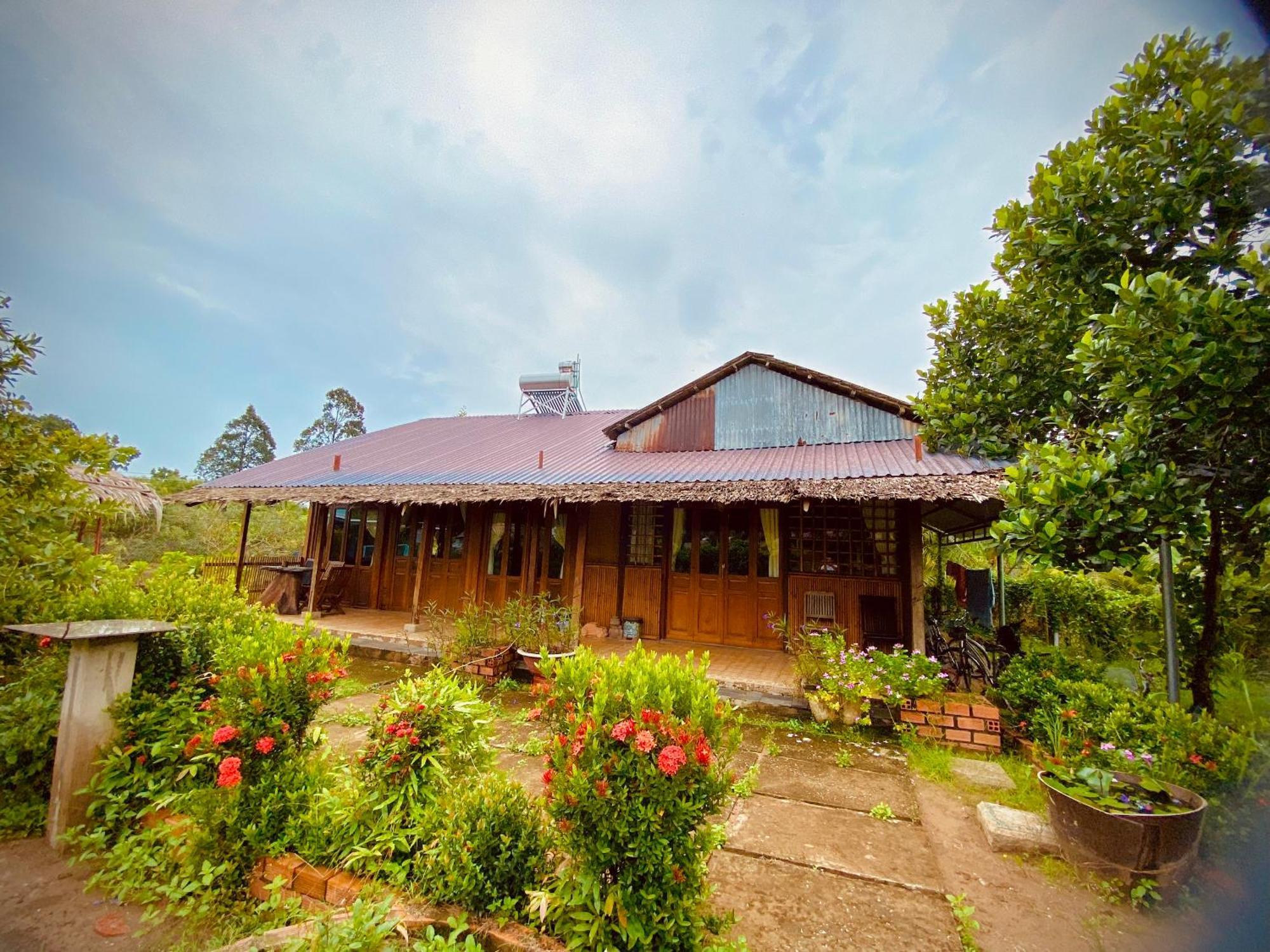 Mekong Riverside Homestay หวินห์ลอง ภายนอก รูปภาพ